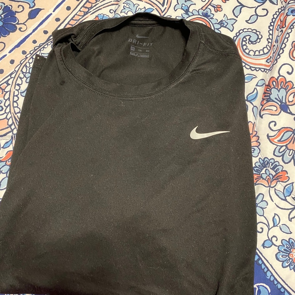 nike dri fit tee